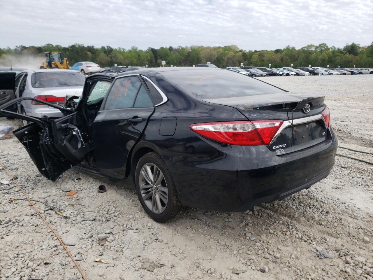 Photo 3 from auction – 2017 TOYOTA CAMRY with VIN 4T1BF1FK7HU360775