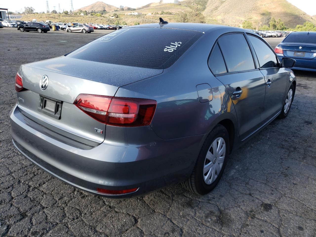 Photo 4 from auction – 2016 VOLKSWAGEN JETTA S with VIN 3VW267AJ3GM327438
