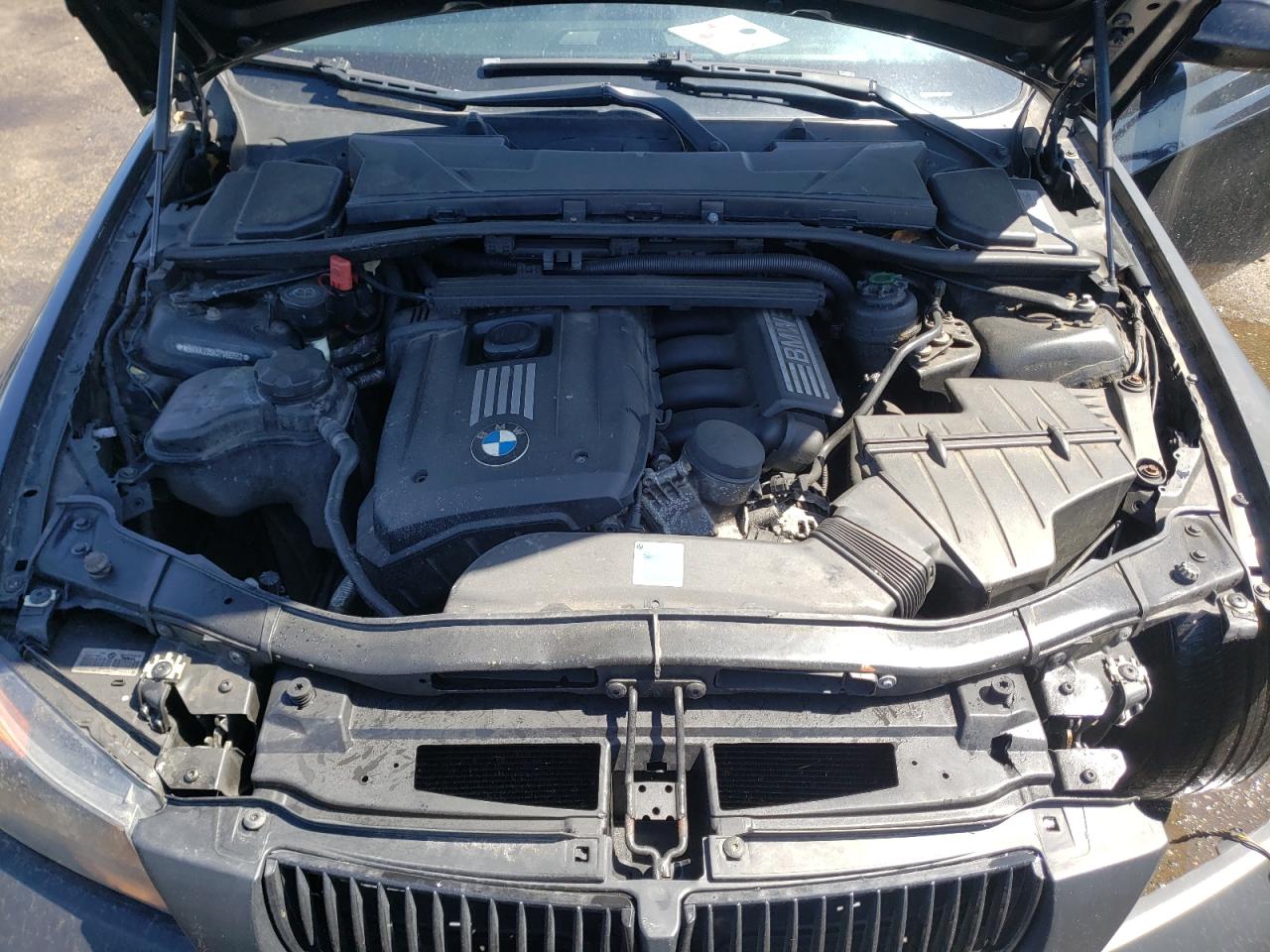Photo 7 from auction – 2007 BMW 328 I with VIN WBAVA335X7PV66662