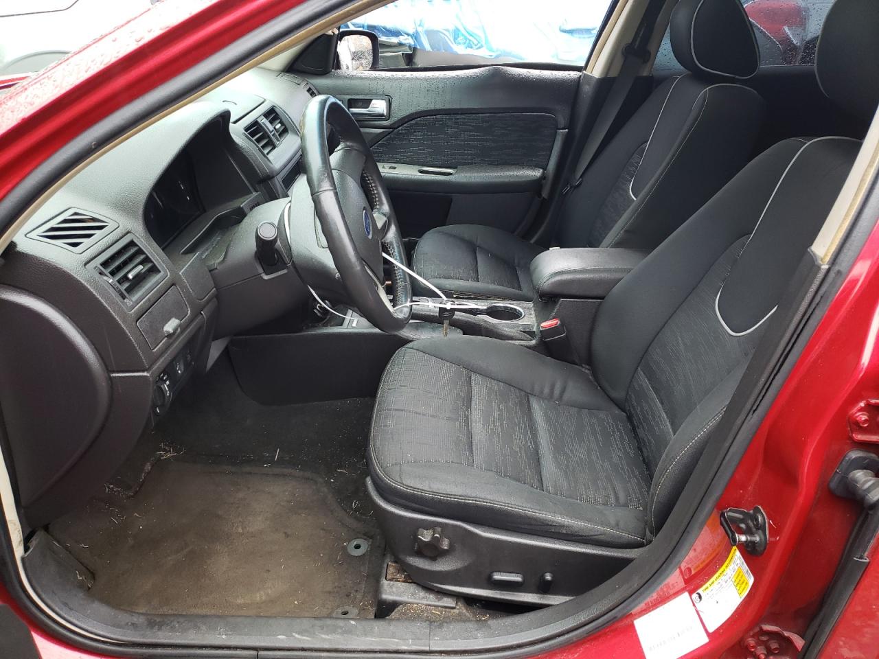 Photo 5 from auction – 2011 FORD FUSION SE with VIN 3FAHP0HG4BR235591