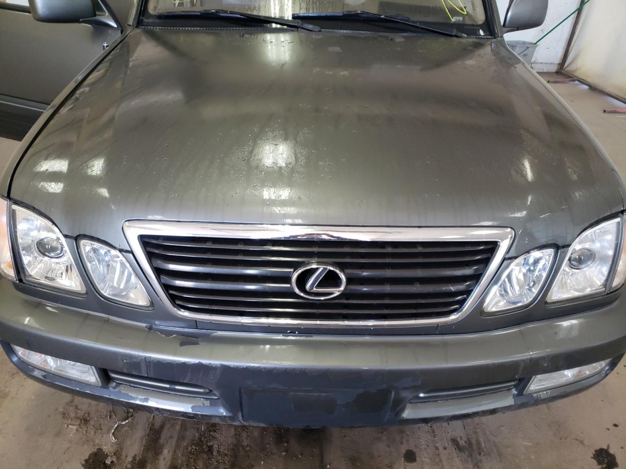 Photo 7 from auction – 1998 LEXUS LX 470 with VIN JT6HT00W0W0006590