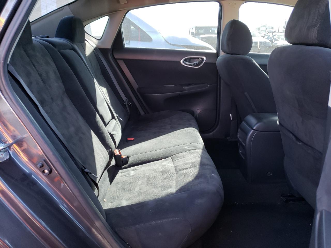 Photo 6 from auction – 2013 NISSAN SENTRA S with VIN 3N1AB7AP1DL765071