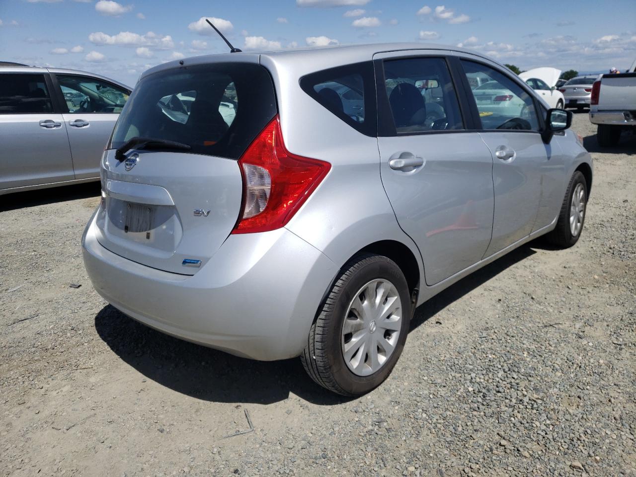 Photo 4 from auction – 2015 NISSAN VERSA NOTE with VIN 3N1CE2CP8FL418064
