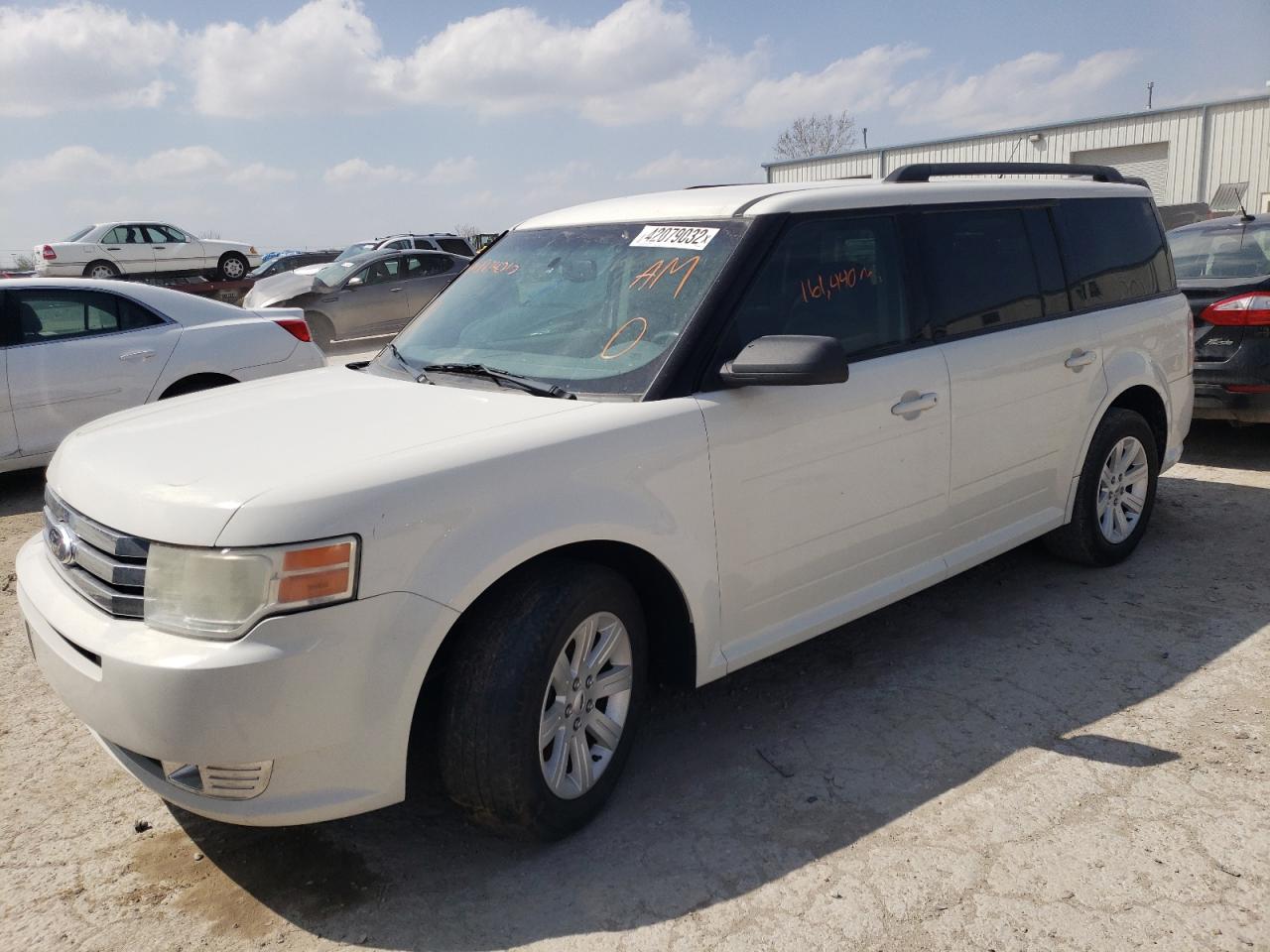 Photo 2 from auction – 2011 FORD FLEX SE with VIN 2FMGK5BC4BBD24210