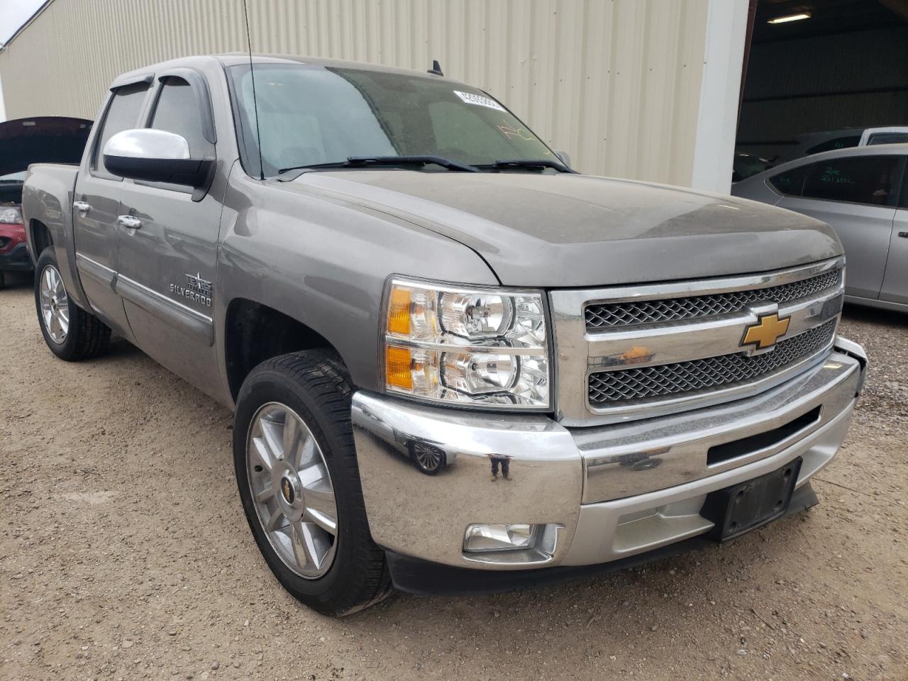 CHEVROLET SILVERADO 2012 with VIN 3GCPCSE06CG304797 - Photo from auction