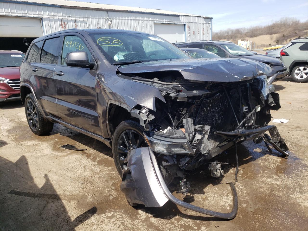 Photo 1 from auction – 2017 JEEP GRAND CHER with VIN 1C4RJFAG8HC767592