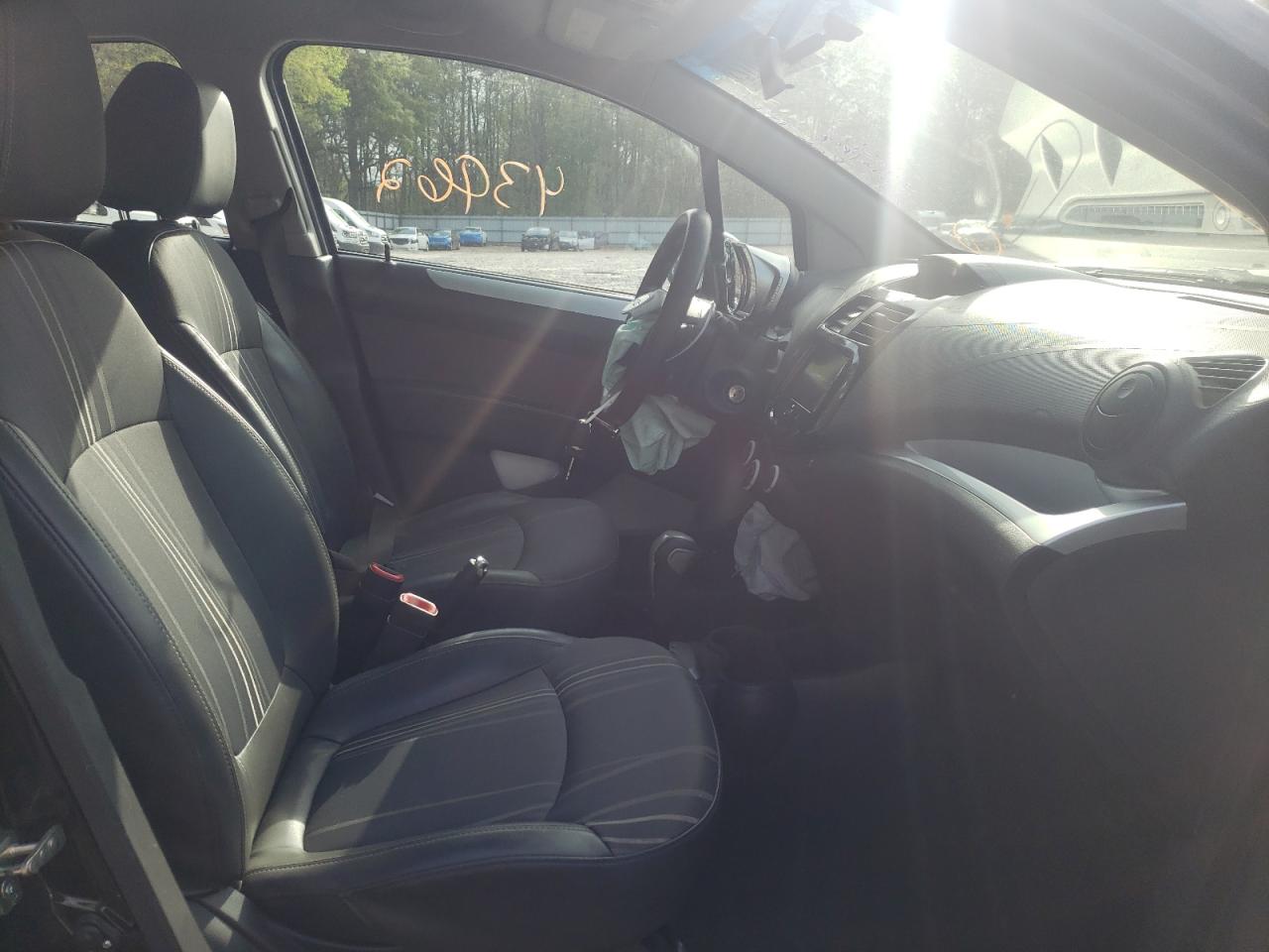 Photo 5 from auction – 2013 CHEVROLET SPARK 1LT with VIN KL8CD6S92DC604114