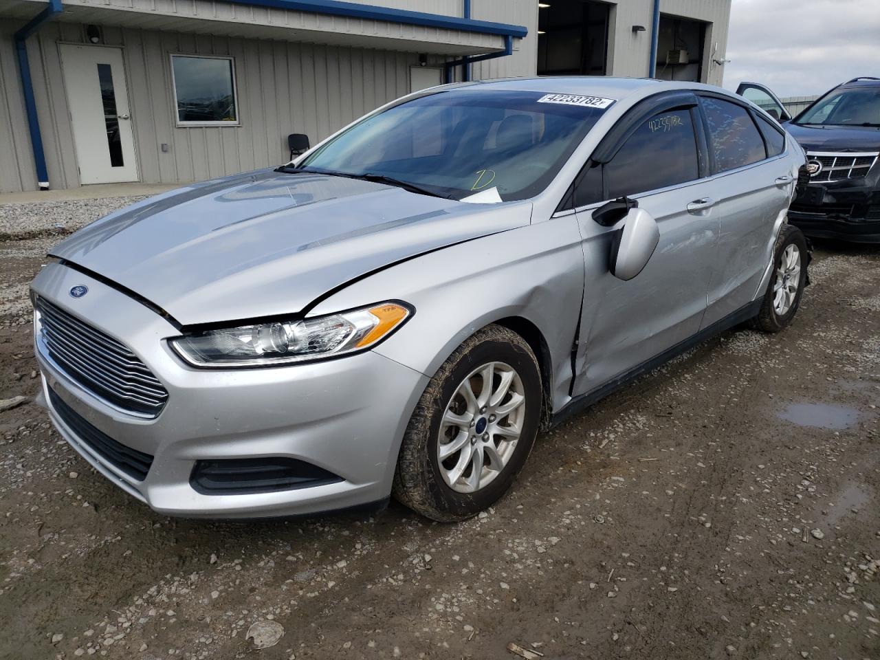 Photo 2 from auction – 2016 FORD FUSION S with VIN 3FA6P0G7XGR243615