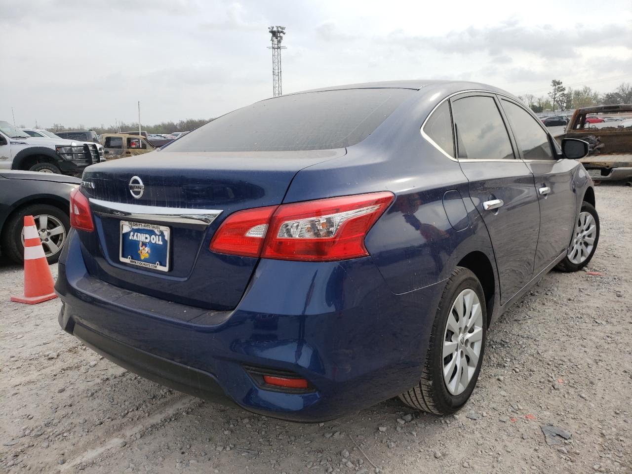 Photo 4 from auction – 2017 NISSAN SENTRA S with VIN 3N1AB7AP9HY248643