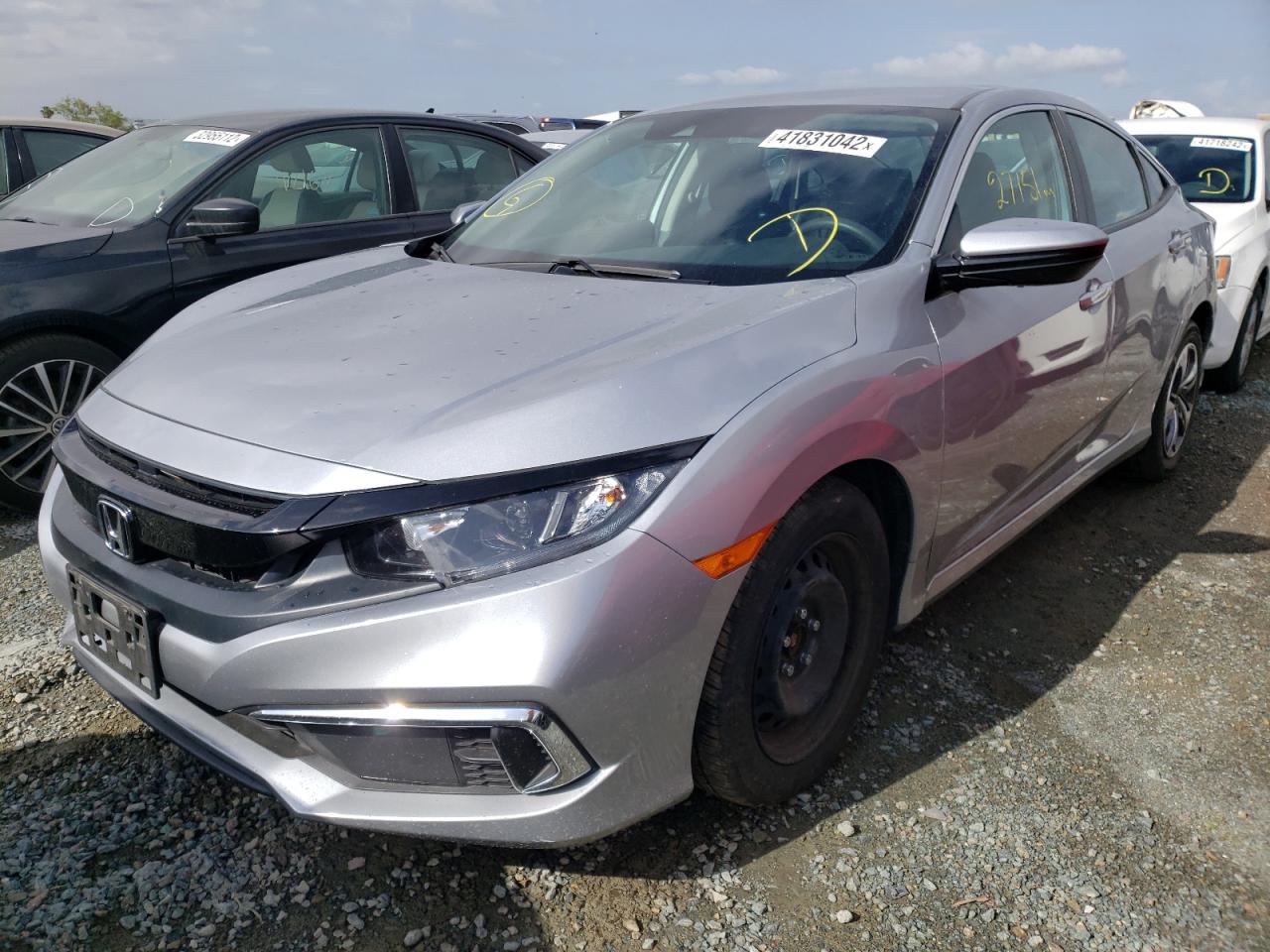Photo 2 from auction – 2019 HONDA CIVIC LX with VIN 2HGFC2F69KH605644