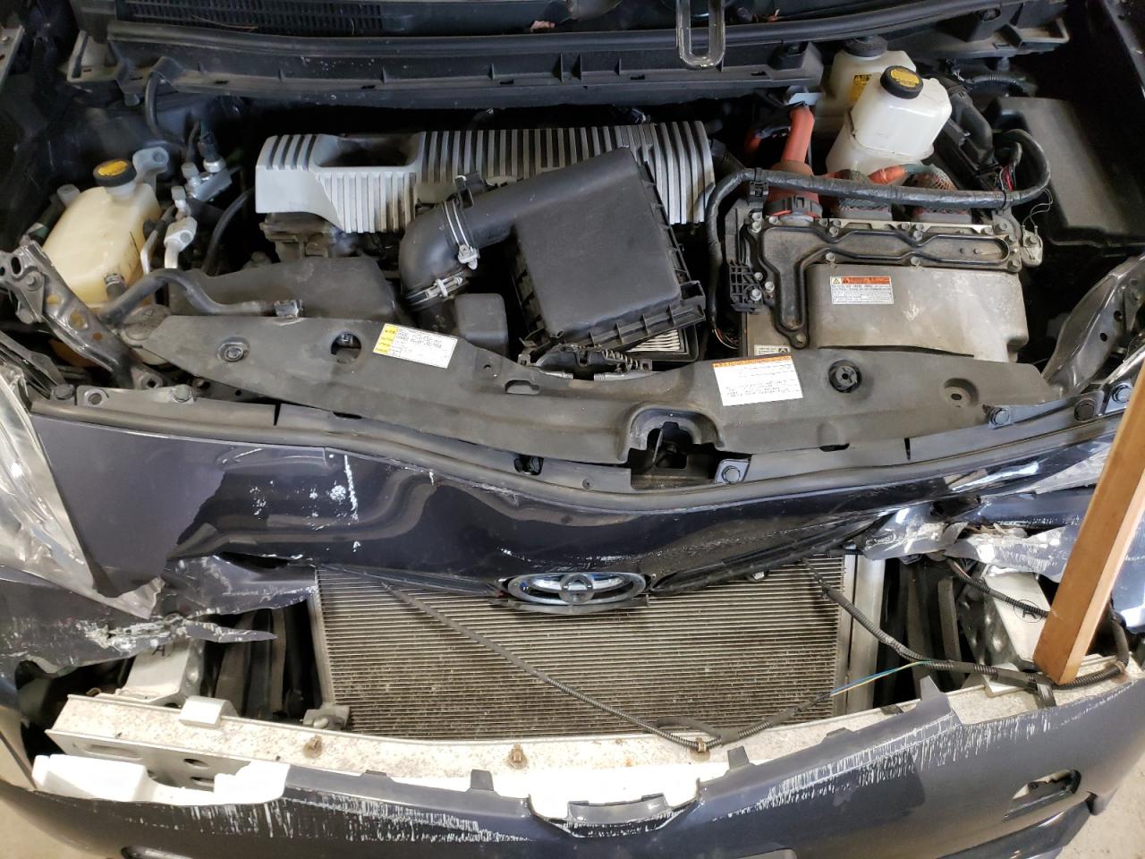 Photo 7 from auction – 2012 TOYOTA PRIUS with VIN JTDKN3DUXC5410112