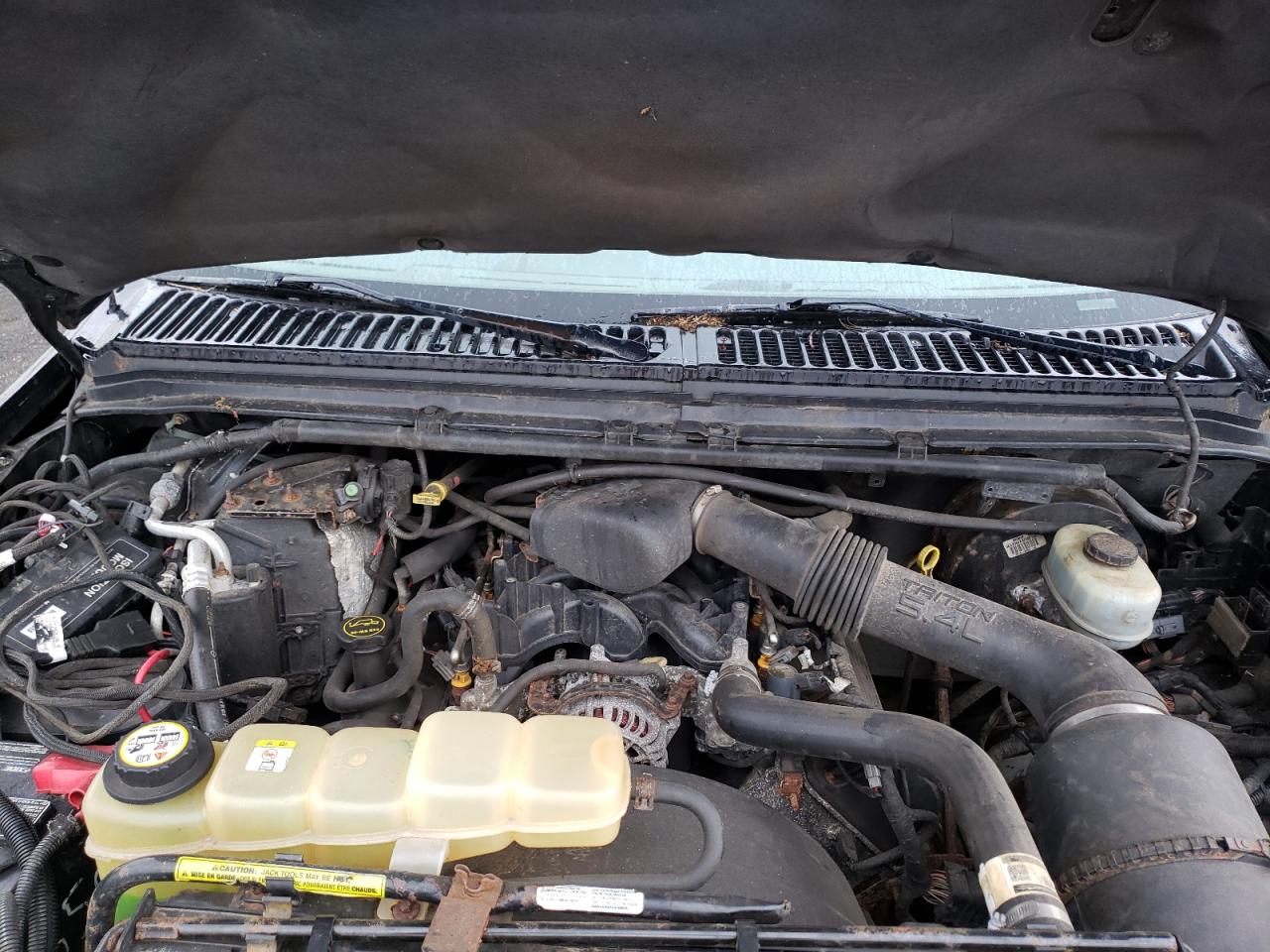 Photo 7 from auction – 2002 FORD F250 SUPER with VIN 1FTNF21L72EC42251