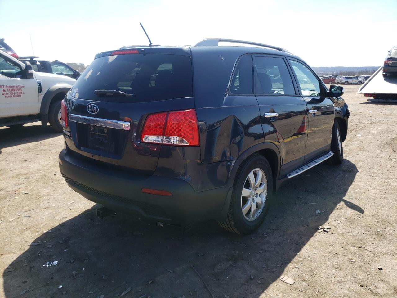 Photo 4 from auction – 2012 KIA SORENTO BA with VIN 5XYKT4A24CG283685