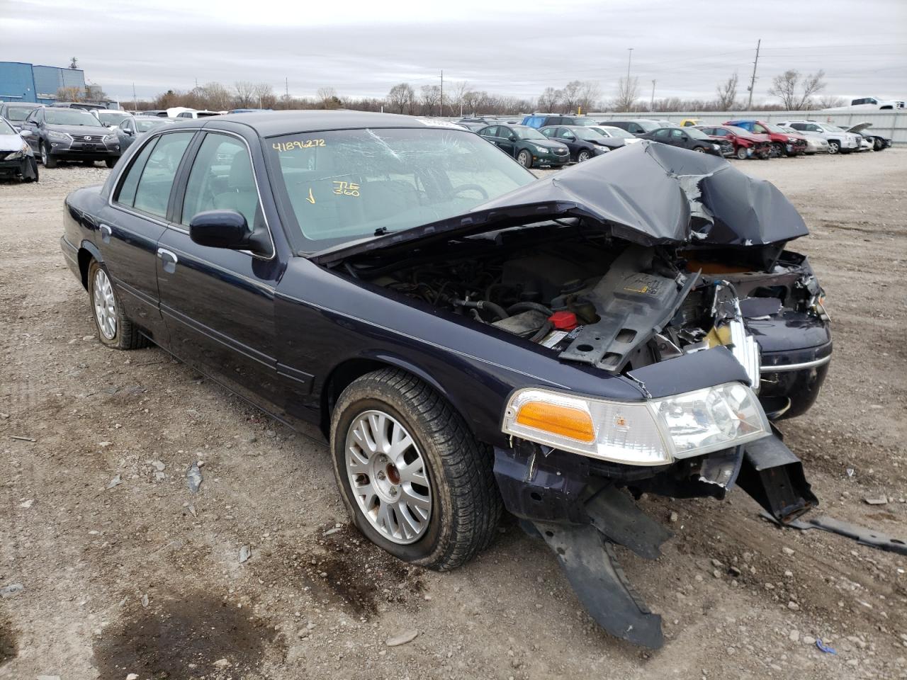 FORD CROWN VICT 2003 with VIN 2FAFP74W73X123500 - Photo from auction