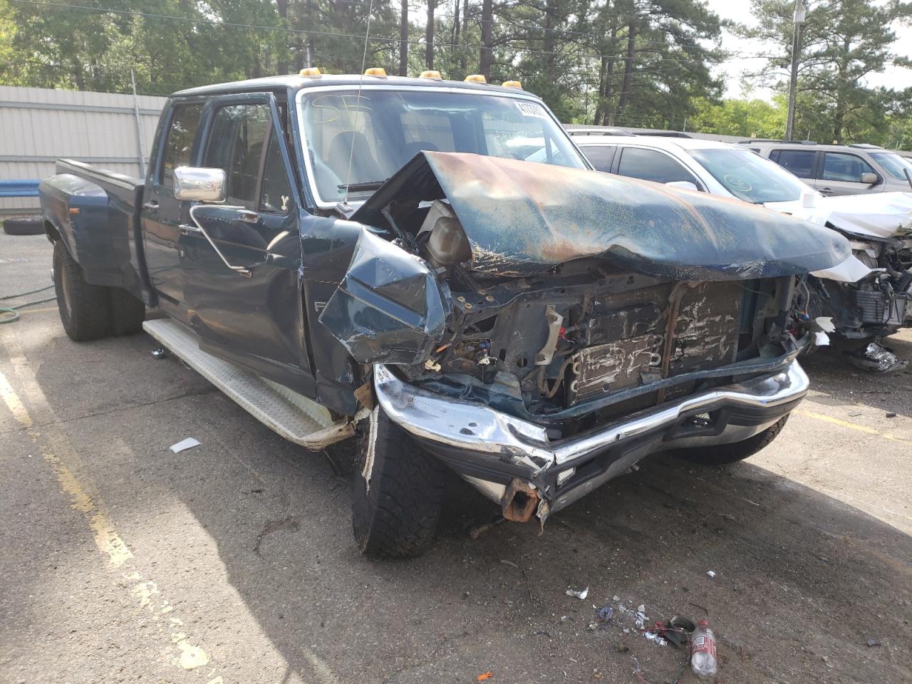 FORD F350 1996 with VIN 1FTJW35F8TEB07385 - Photo from auction