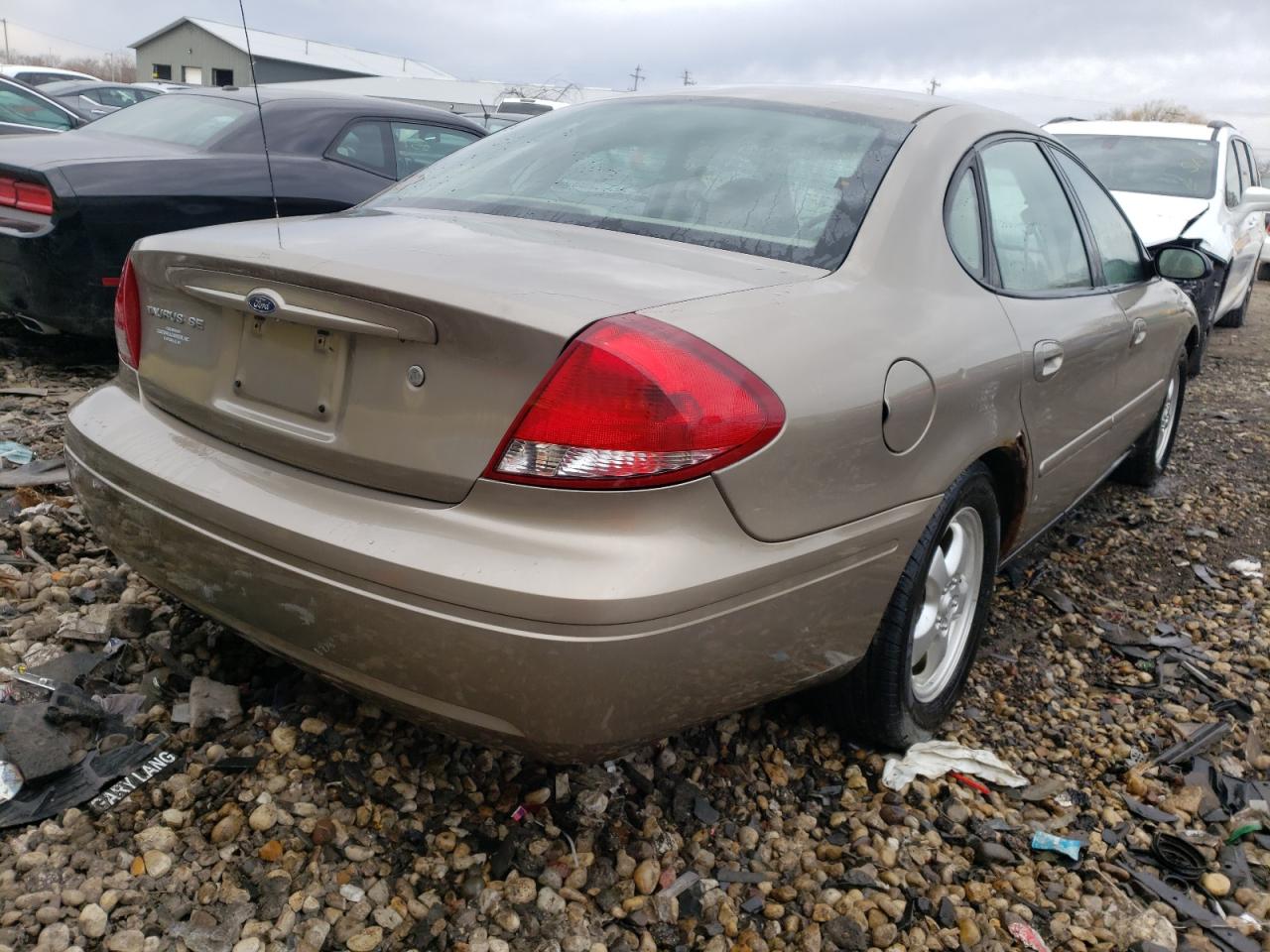 Photo 4 from auction – 2006 FORD TAURUS SE with VIN 1FAFP53U86A178958