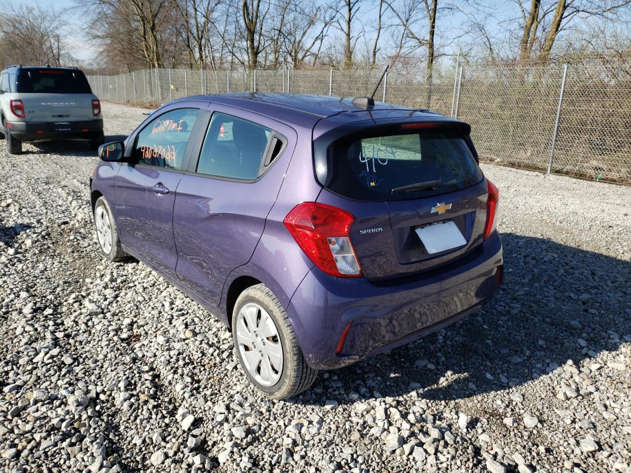 Photo 3 from auction – 2017 CHEVROLET SPARK LS with VIN KL8CB6SA8HC734727