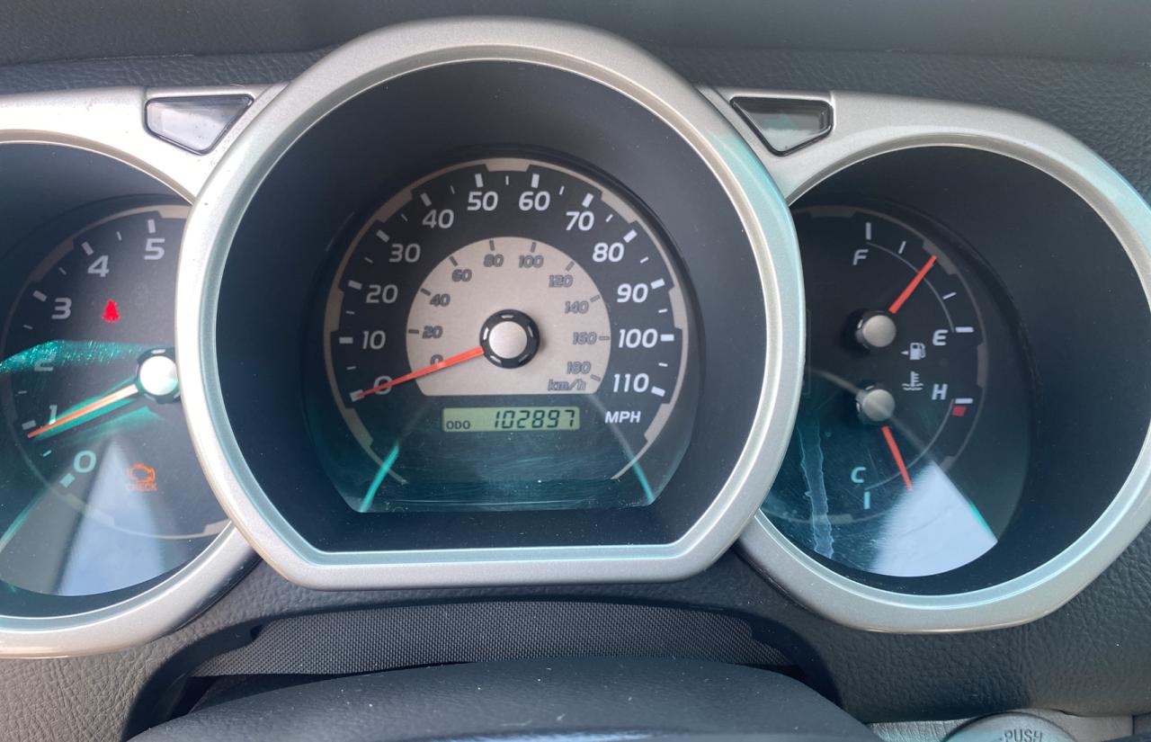 Photo 8 from auction – 2003 TOYOTA 4RUNNER SR with VIN JTEBU14R938006277