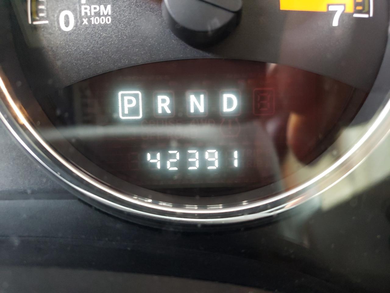 Photo 8 from auction – 2016 JEEP COMPASS LA with VIN 1C4NJCEA6GD747790