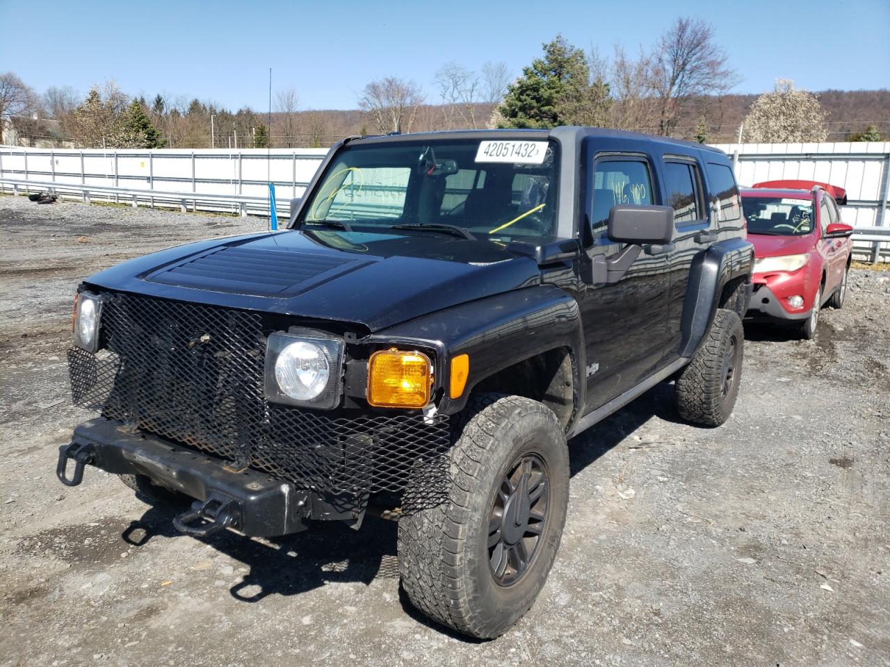 Photo 2 from auction – 2007 HUMMER H3 with VIN 5GTDN13E078150551