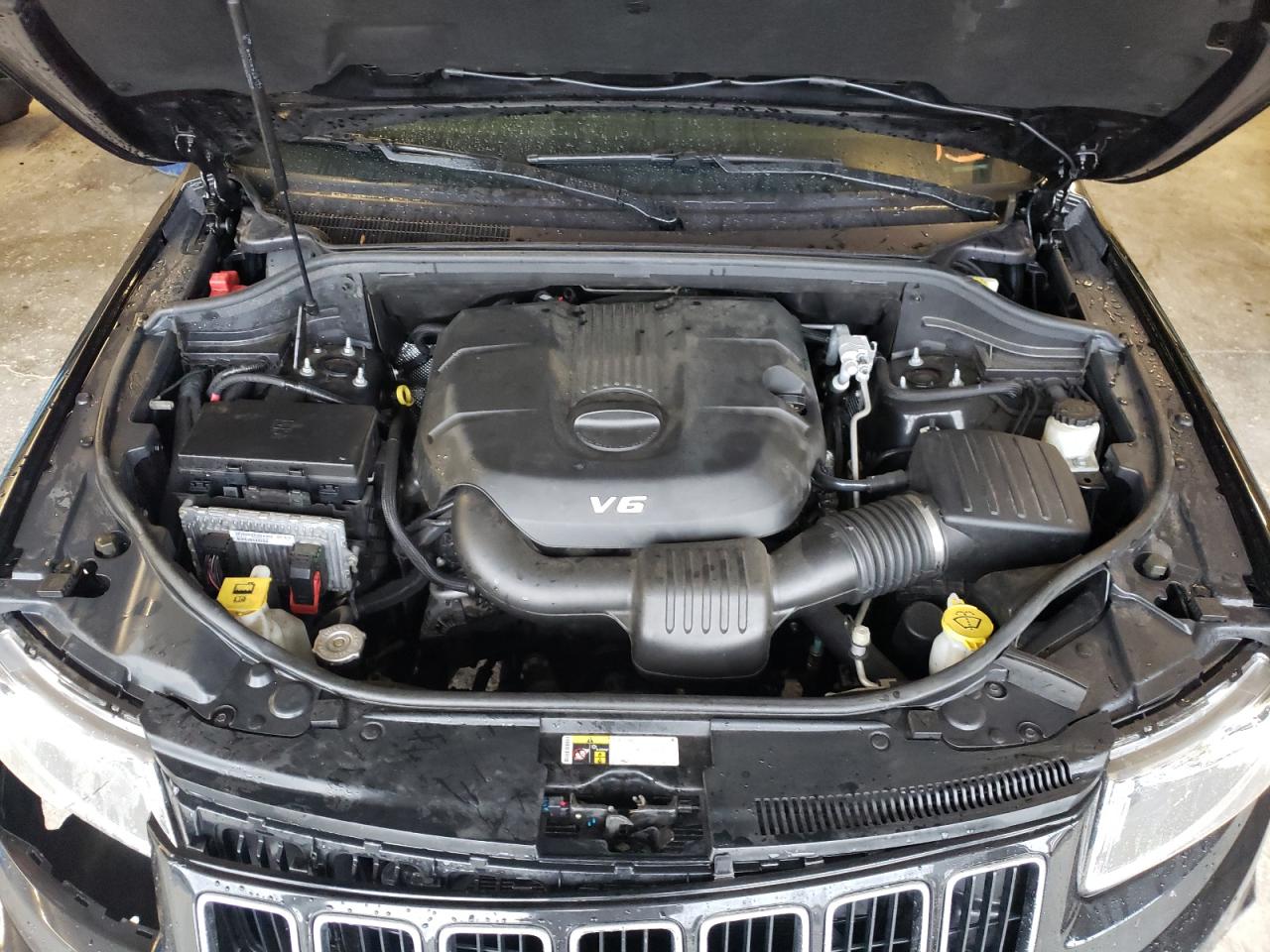 Photo 7 from auction – 2015 JEEP GRAND CHER with VIN 1C4RJFBG8FC831884