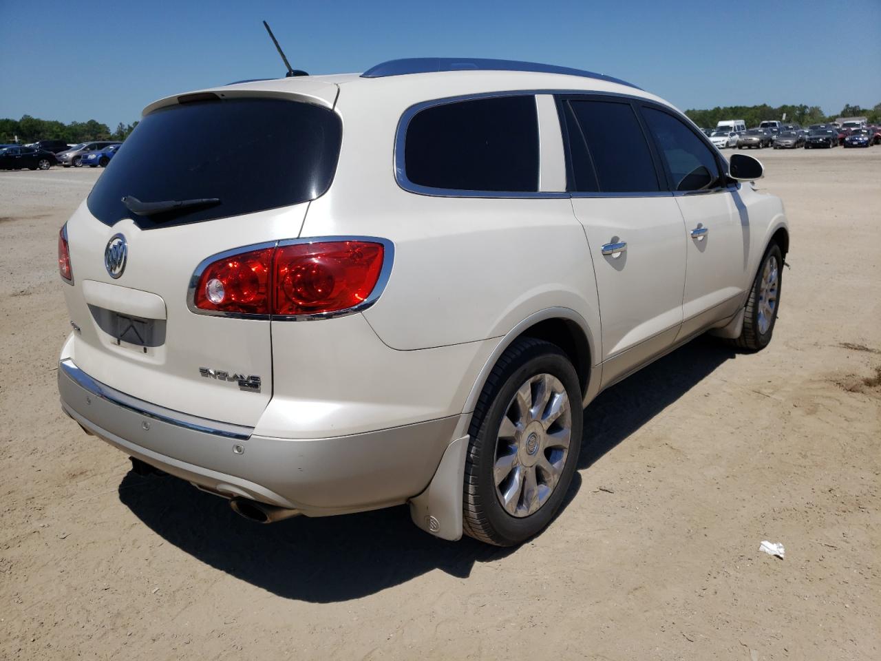 Photo 4 from auction – 2011 BUICK ENCLAVE CX with VIN 5GAKRCED6BJ283563