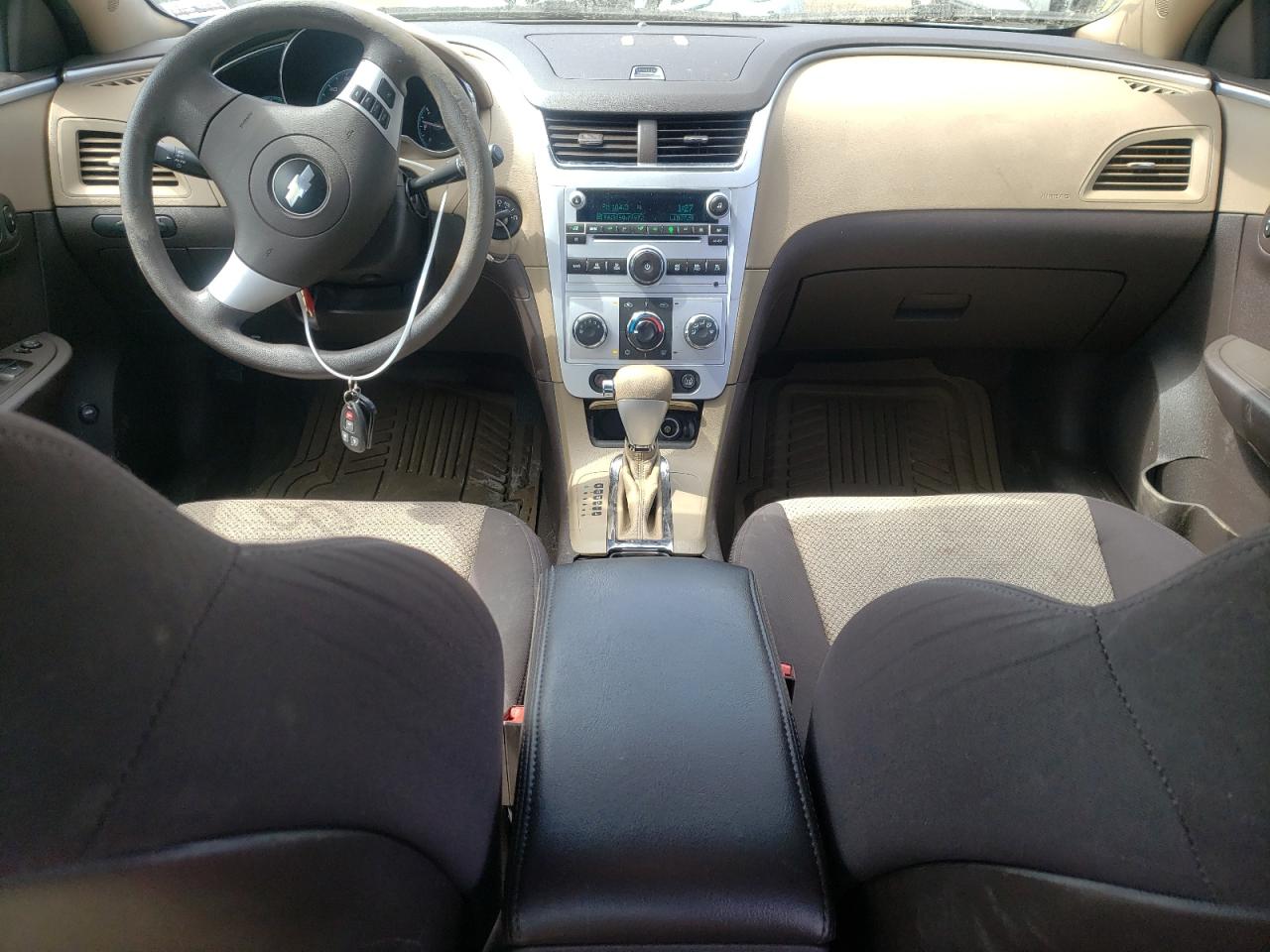 Photo 10 from auction – 2010 CHEVROLET MALIBU LS with VIN 1G1ZB5EB4AF165632