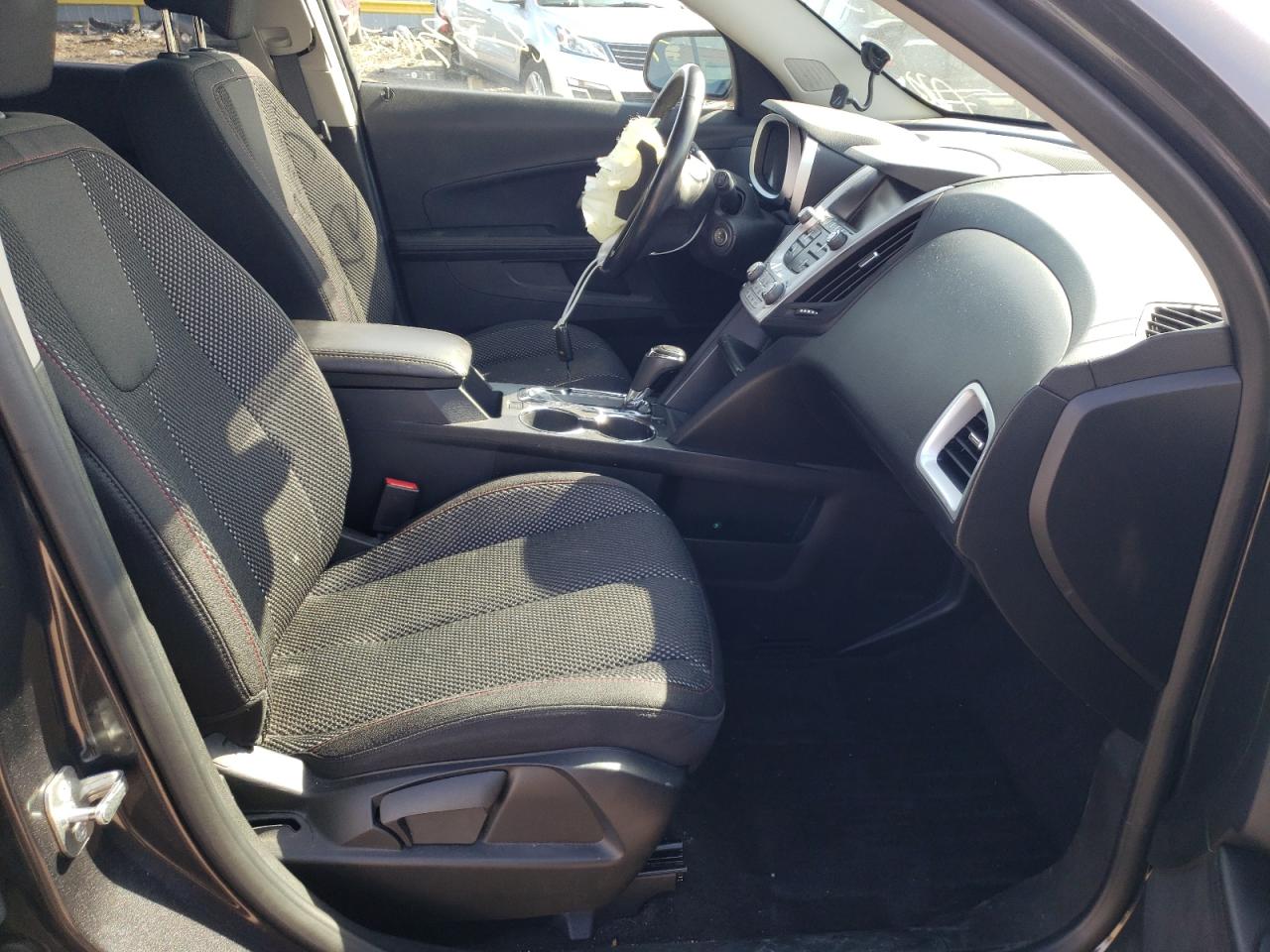 Photo 5 from auction – 2016 CHEVROLET EQUINOX LT with VIN 2GNALCEK3G6170658