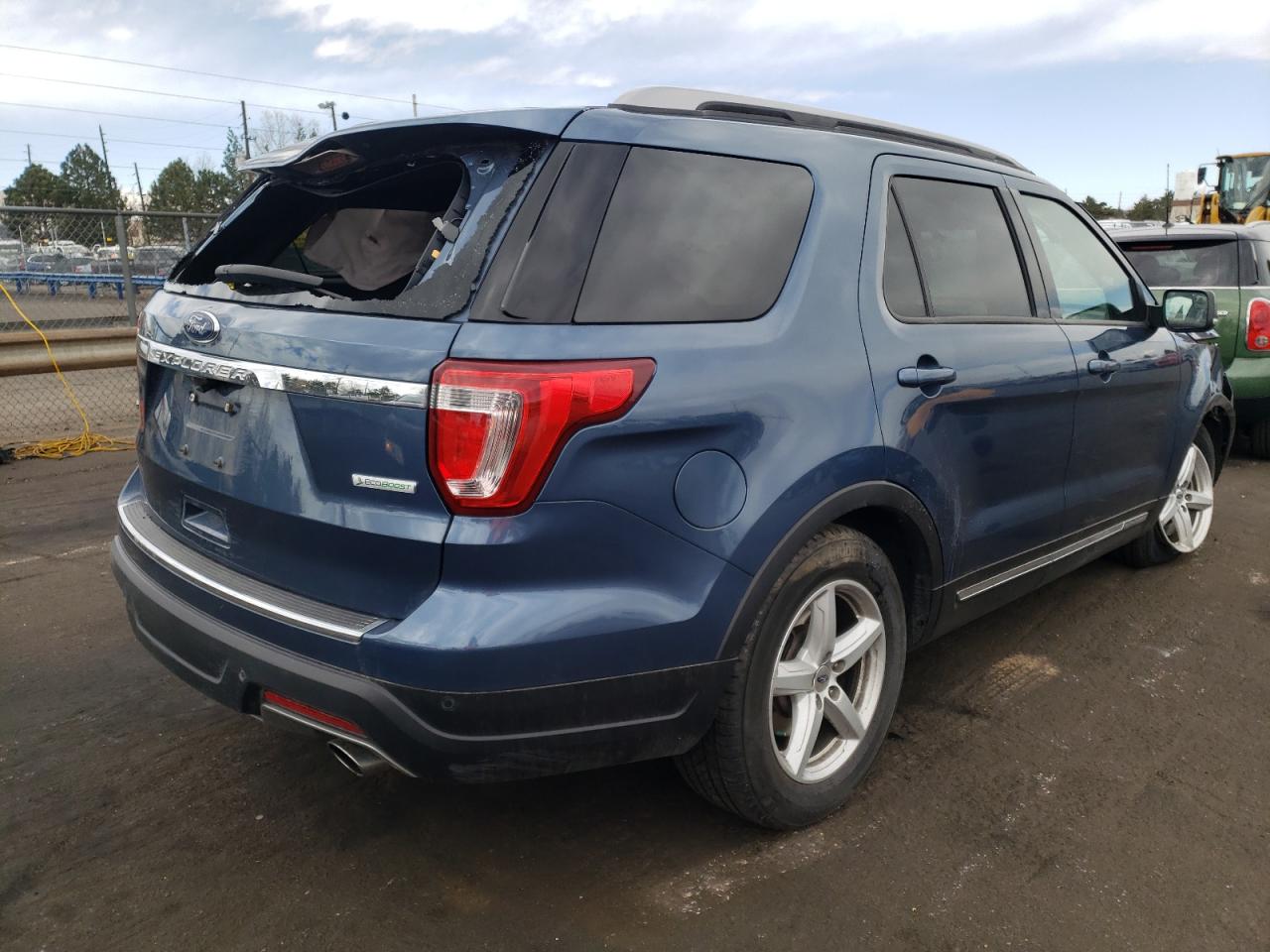 Photo 4 from auction – 2018 FORD EXPLORER X with VIN 1FM5K7DH1JGB85656