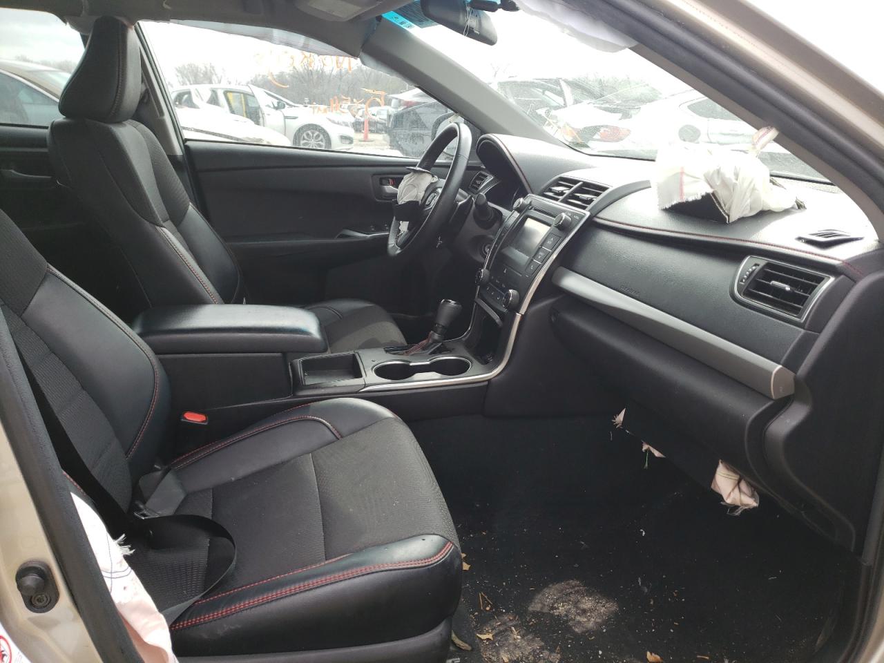 Photo 5 from auction – 2017 TOYOTA CAMRY LE with VIN 4T1BF1FK0HU398610