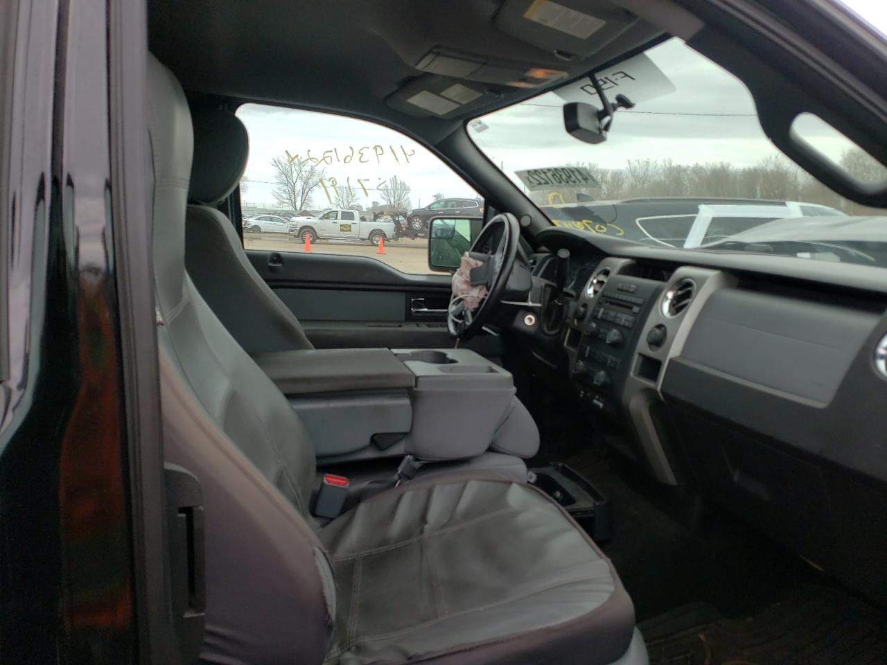 Photo 5 from auction – 2012 FORD F150 SUPER with VIN 1FTFX1EF9CFC07447