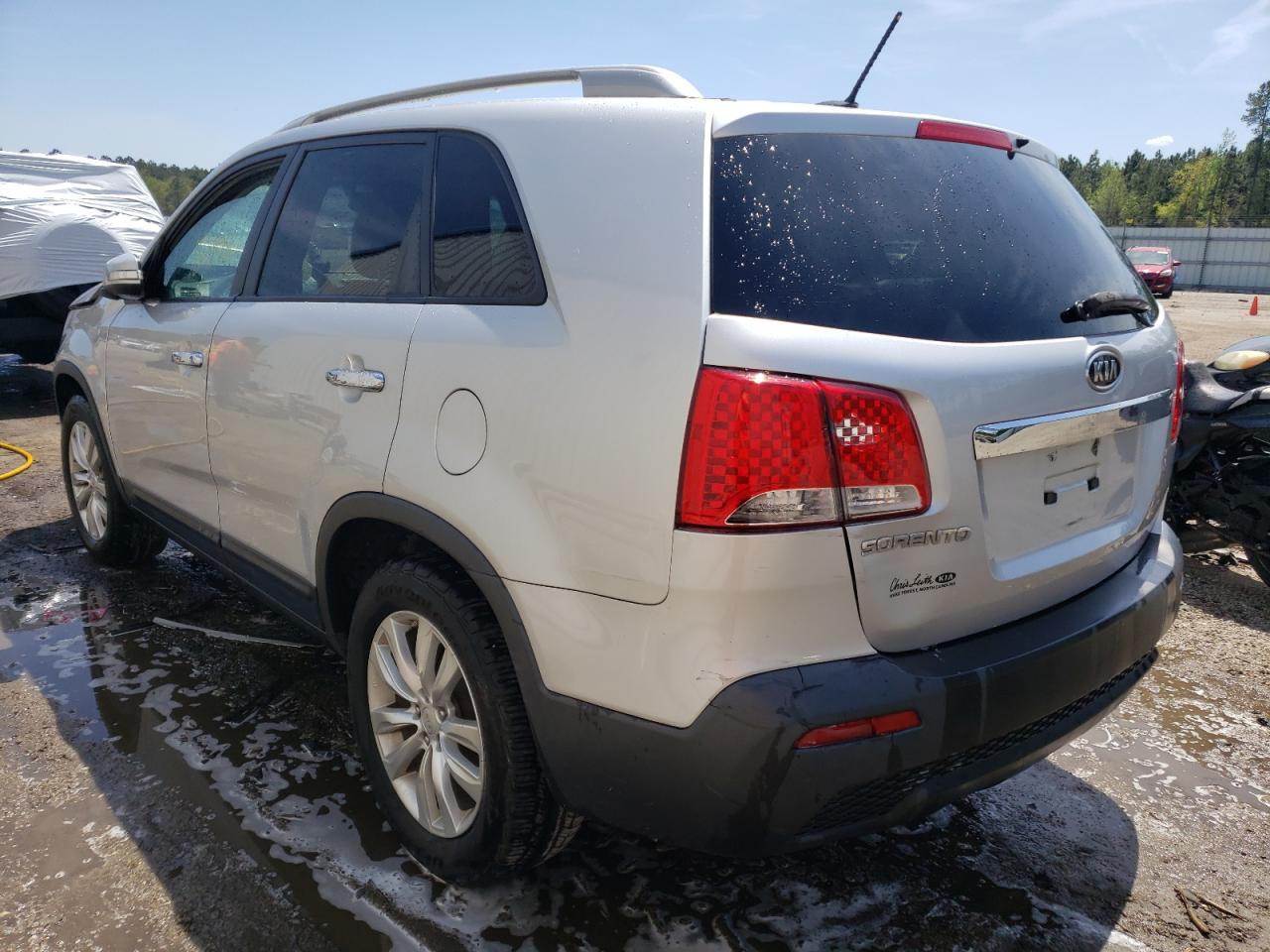 Photo 3 from auction – 2011 KIA SORENTO BA with VIN 5XYKT4A21BG080882