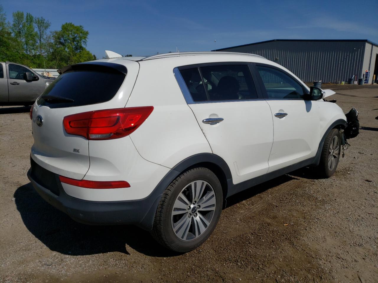 Photo 4 from auction – 2016 KIA SPORTAGE E with VIN KNDPC3ACXG7845486