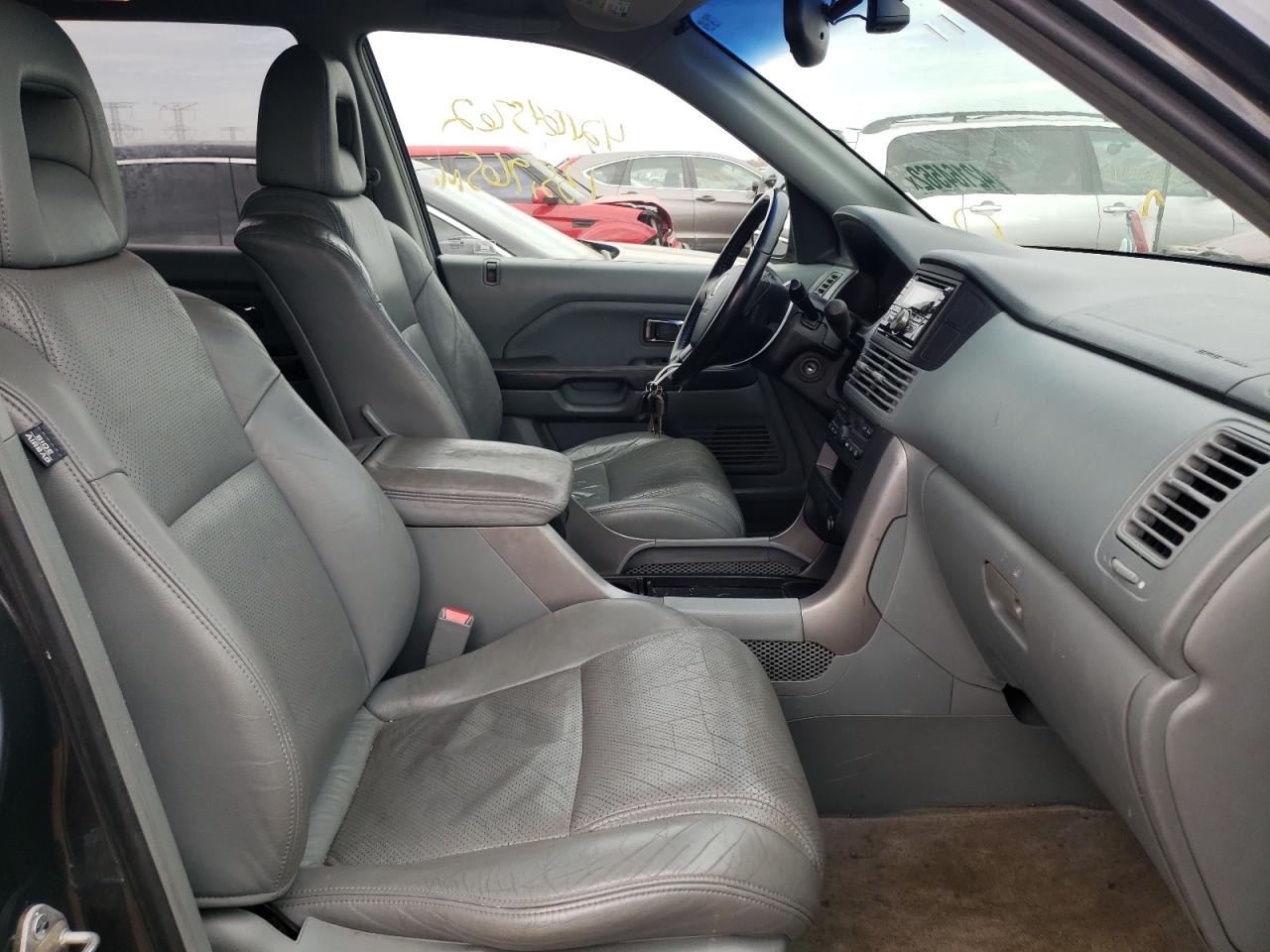 Photo 5 from auction – 2003 HONDA PILOT EXL with VIN 2HKYF18543H607646