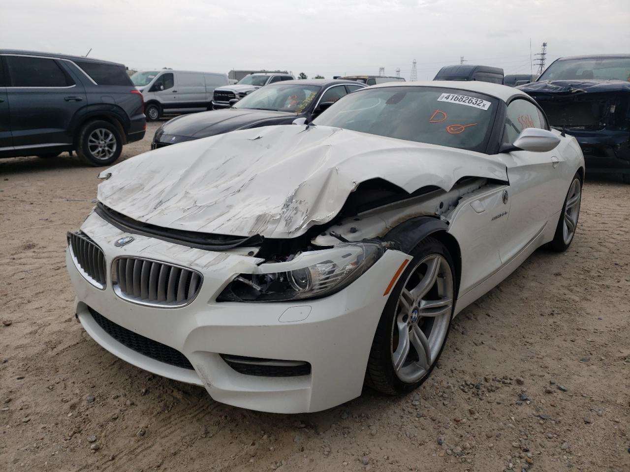 Photo 2 from auction – 2011 BMW Z4 SDRIVE3 with VIN WBALM1C53BE633495