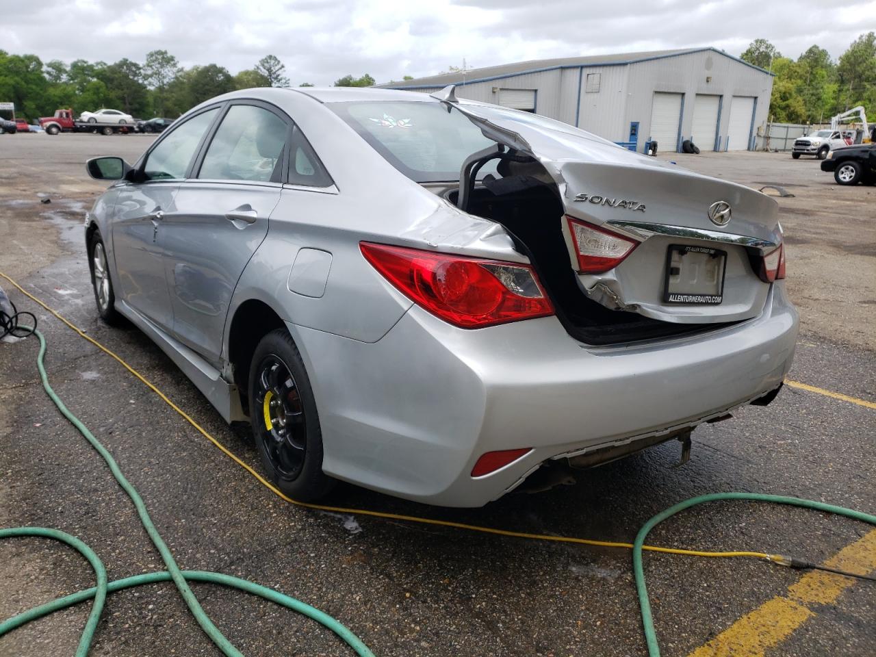 Photo 3 from auction – 2014 HYUNDAI SONATA GLS with VIN 5NPEB4ACXEH939960