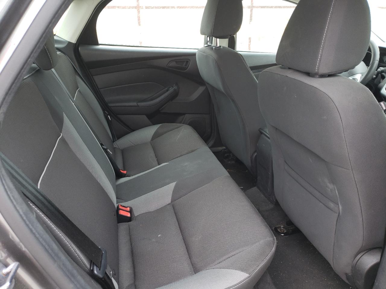 Photo 6 from auction – 2012 FORD FOCUS SE with VIN 1FAHP3F24CL415159