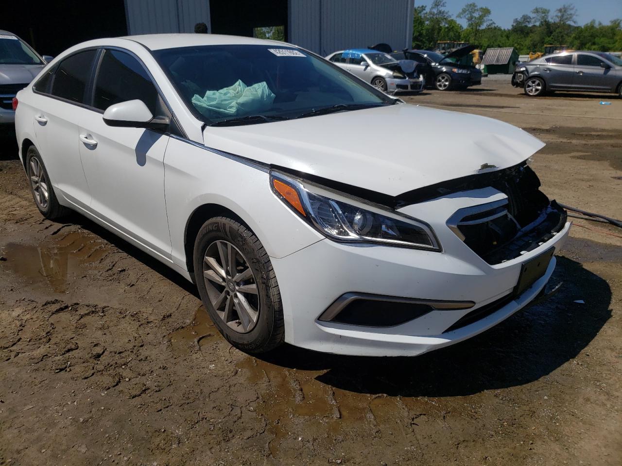Photo 1 from auction – 2017 HYUNDAI SONATA SE with VIN 5NPE24AF8HH516003