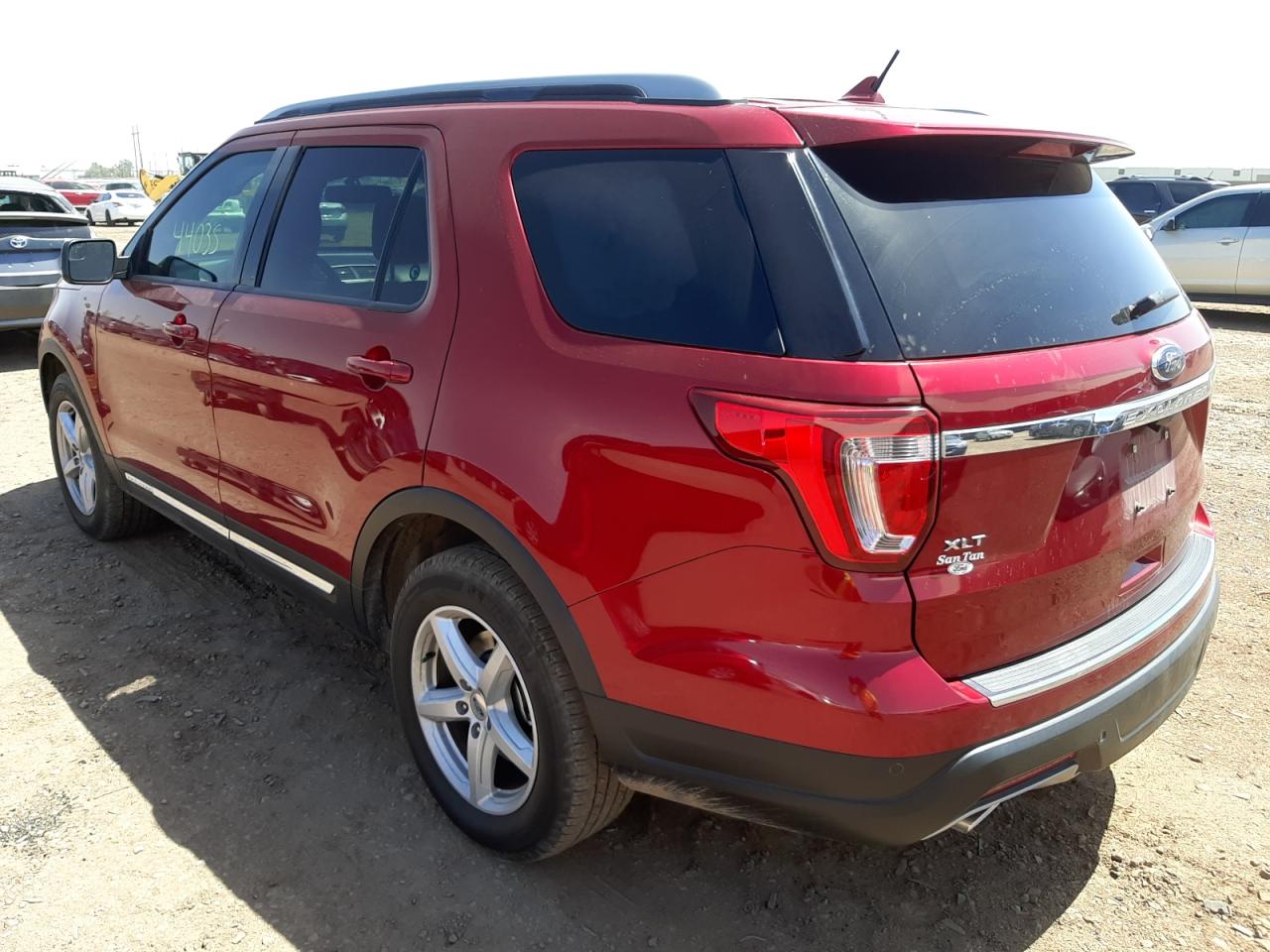 Photo 3 from auction – 2018 FORD EXPLORER X with VIN 1FM5K7D8XJGA19779