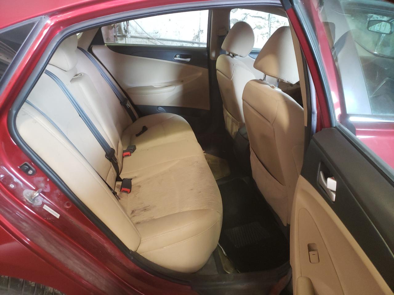 Photo 6 from auction – 2011 HYUNDAI SONATA GLS with VIN 5NPEB4AC2BH077099