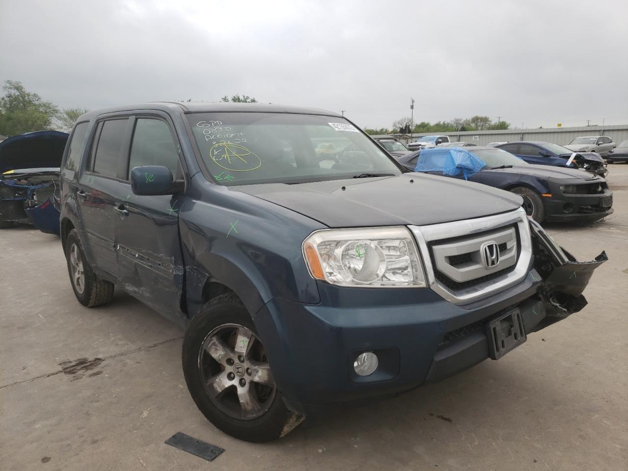 HONDA PILOT EX 2011 with VIN 5FNYF4H48BB067482 - Photo from auction