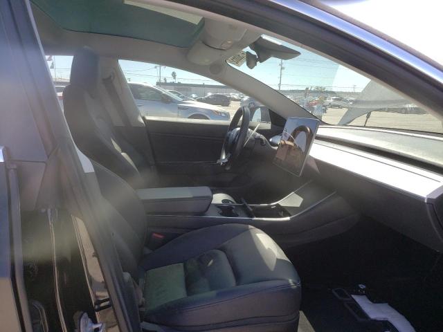 Photo 5 from auction – 2018 TESLA MODEL 3 with VIN 5YJ3E1EB2JF095985