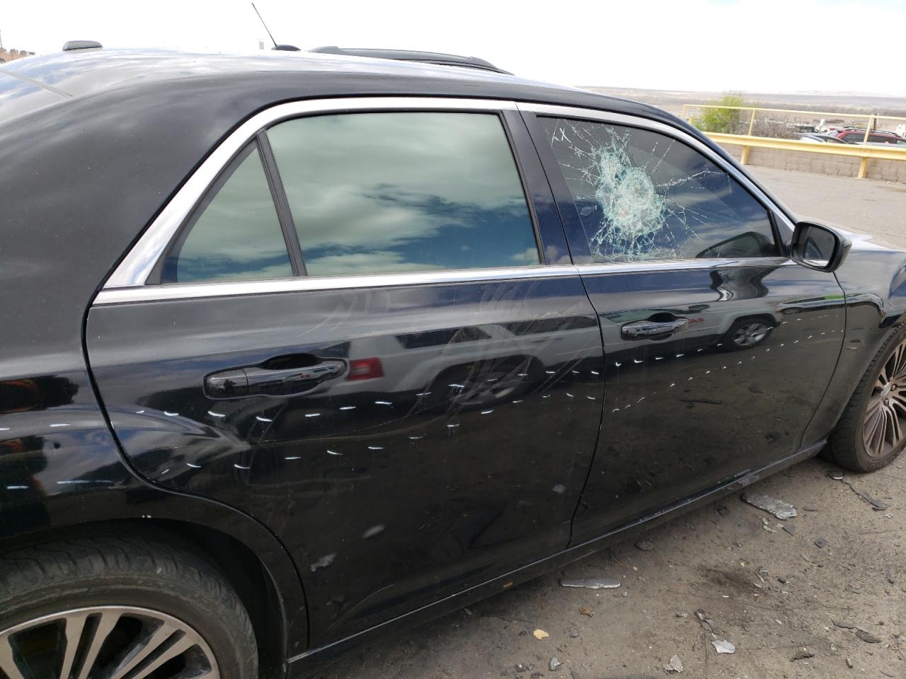 Photo 9 from auction – 2012 CHRYSLER 300 S with VIN 2C3CCABG2CH279203
