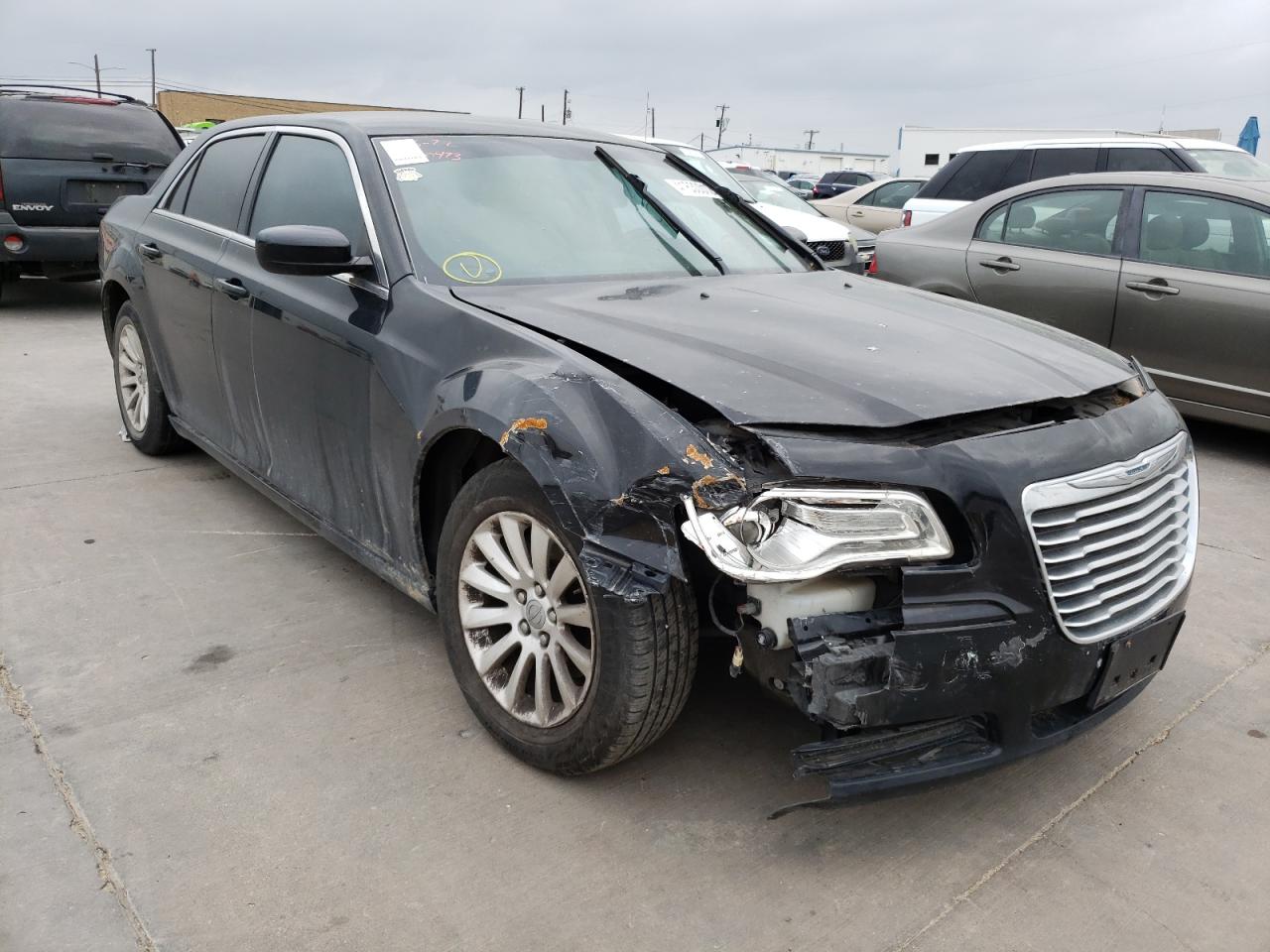 CHRYSLER 300 2014 with VIN 2C3CCAAG0EH127599 - Photo from auction