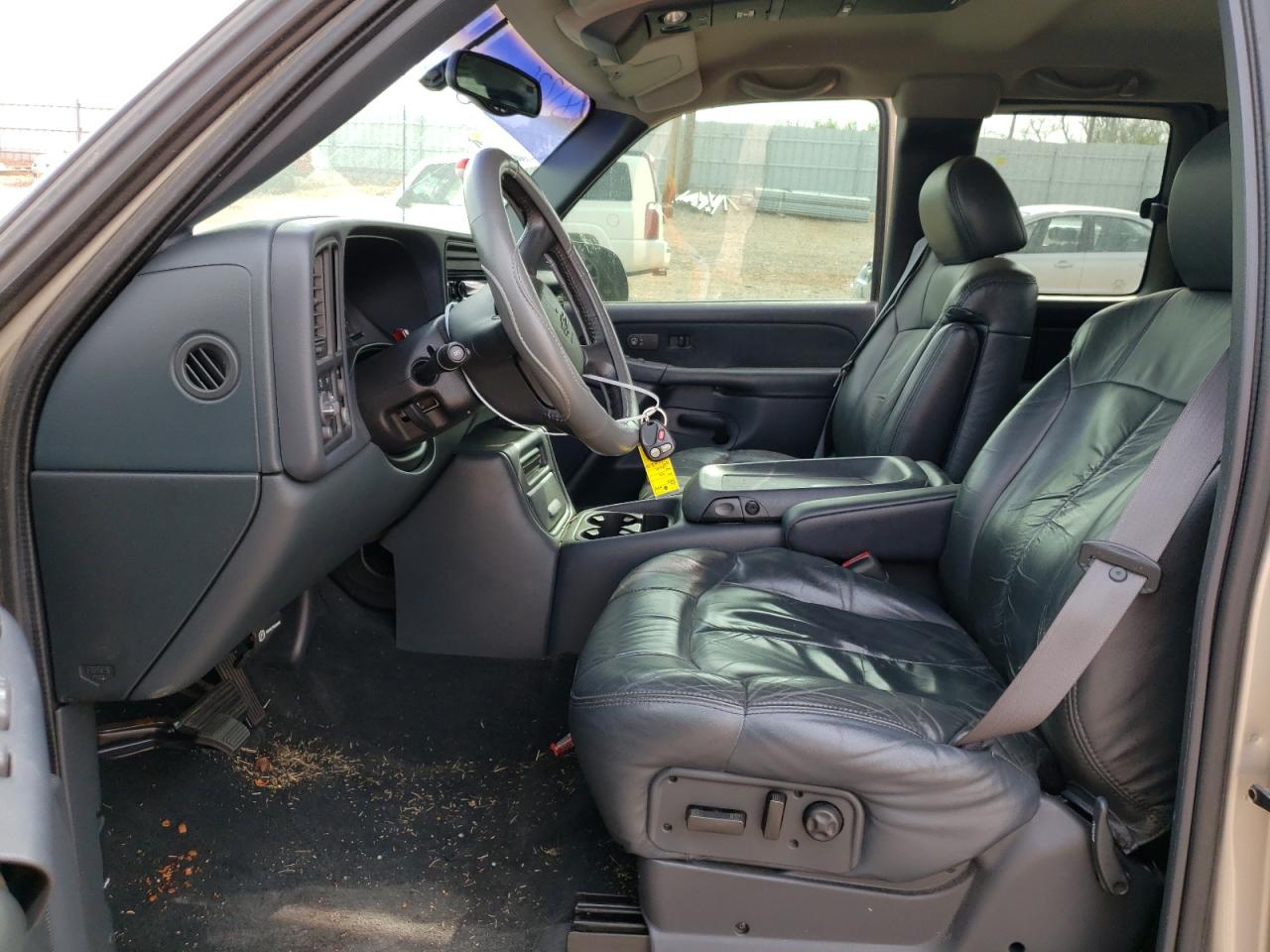 Photo 5 from auction – 1999 CHEVROLET SILVERADO with VIN 2GCEC19T9X1181226