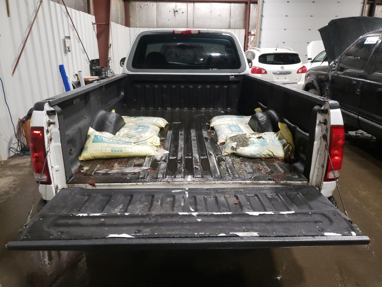 Photo 6 from auction – 1997 FORD F150 with VIN 1FTDF1721VNC95570