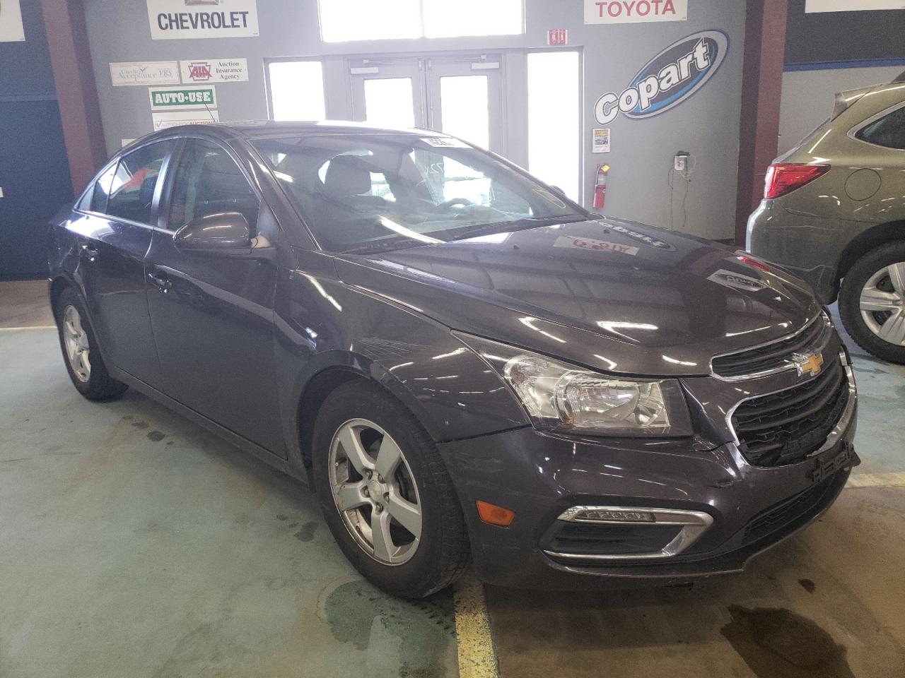 CHEVROLET CRUZE LT 2015 with VIN 1G1PC5SB2F7147642 - Photo from auction