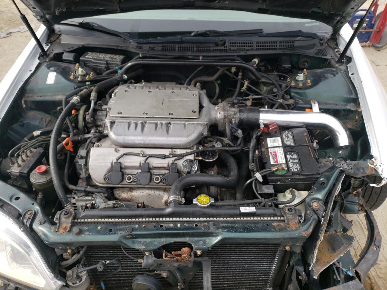 Photo 7 from auction – 2000 ACURA 3.2TL with VIN 19UUA5668YA055875