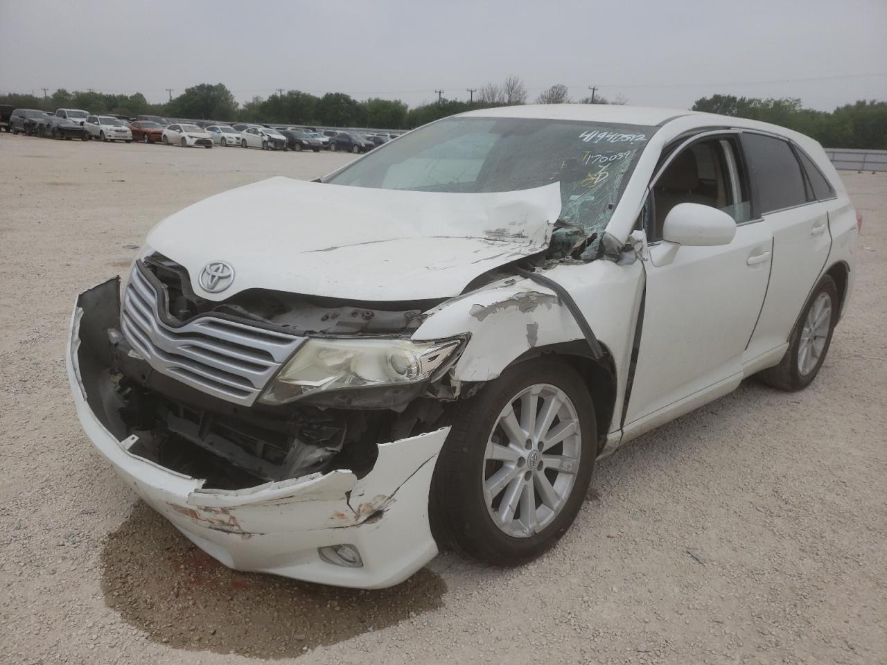 Photo 2 from auction – 2010 TOYOTA VENZA with VIN 4T3ZA3BBXAU037980
