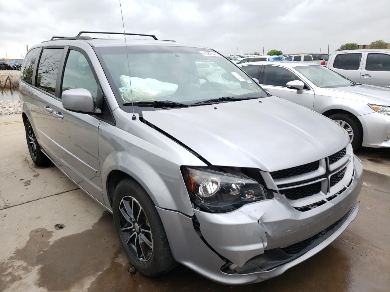 DODGE GRAND CARA 2016 with VIN 2C4RDGEG7GR265296 - Photo from auction